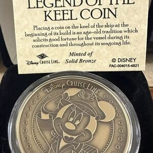 Captain Minnie Mouse Disney Wish Keel Coin